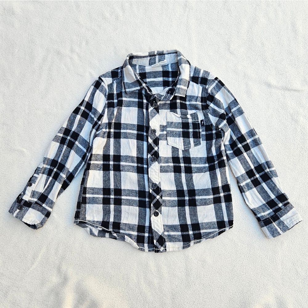 Cotton On Kids Black and White Buffalo Plaid Long Sleeve Button-up Shirt Size 4